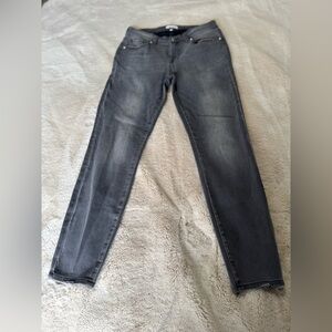 Pistola Aline High Rise Skinny jeans. Size 28